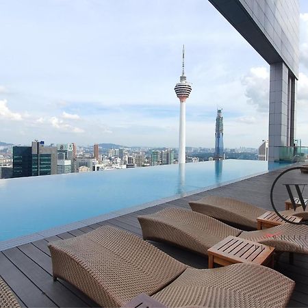 The Platinum Klcc Suites By Whitfield Kuala Lumpur Exterior foto